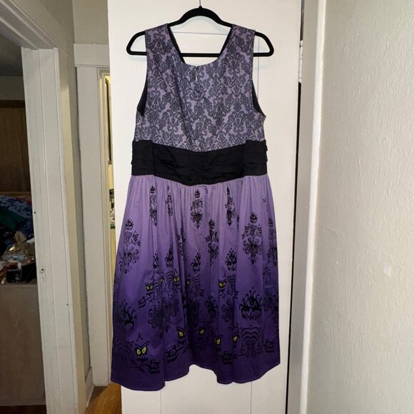 The Dress Shop (Disney) - Purple and Black Haunted Mansion Dress. Size 1X. - Picture 3 of 6